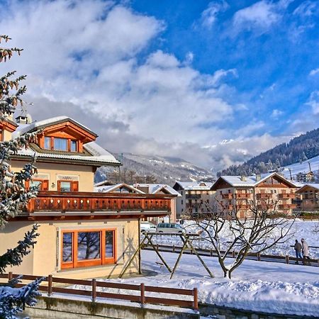 Casa Caste Villa Bormio Eksteriør billede