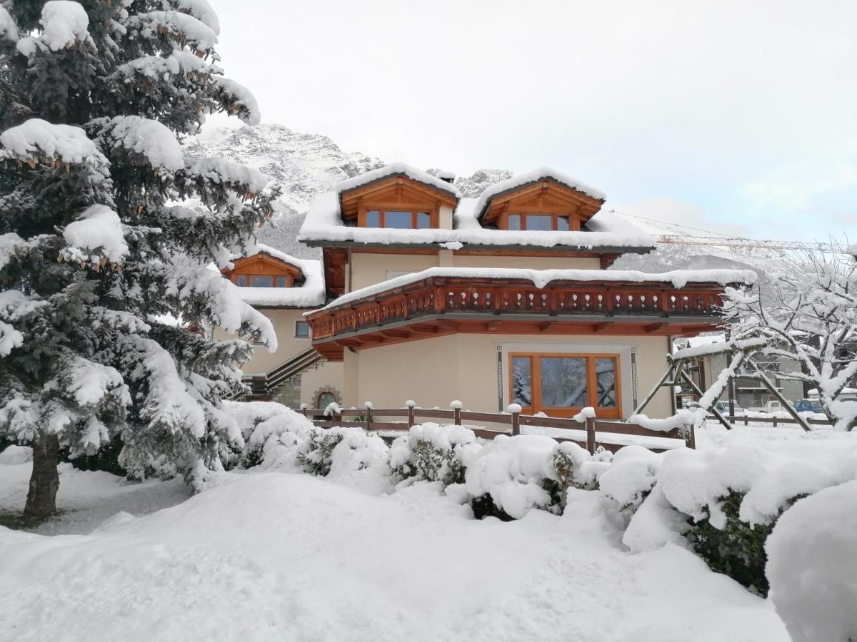 Casa Caste Villa Bormio Eksteriør billede