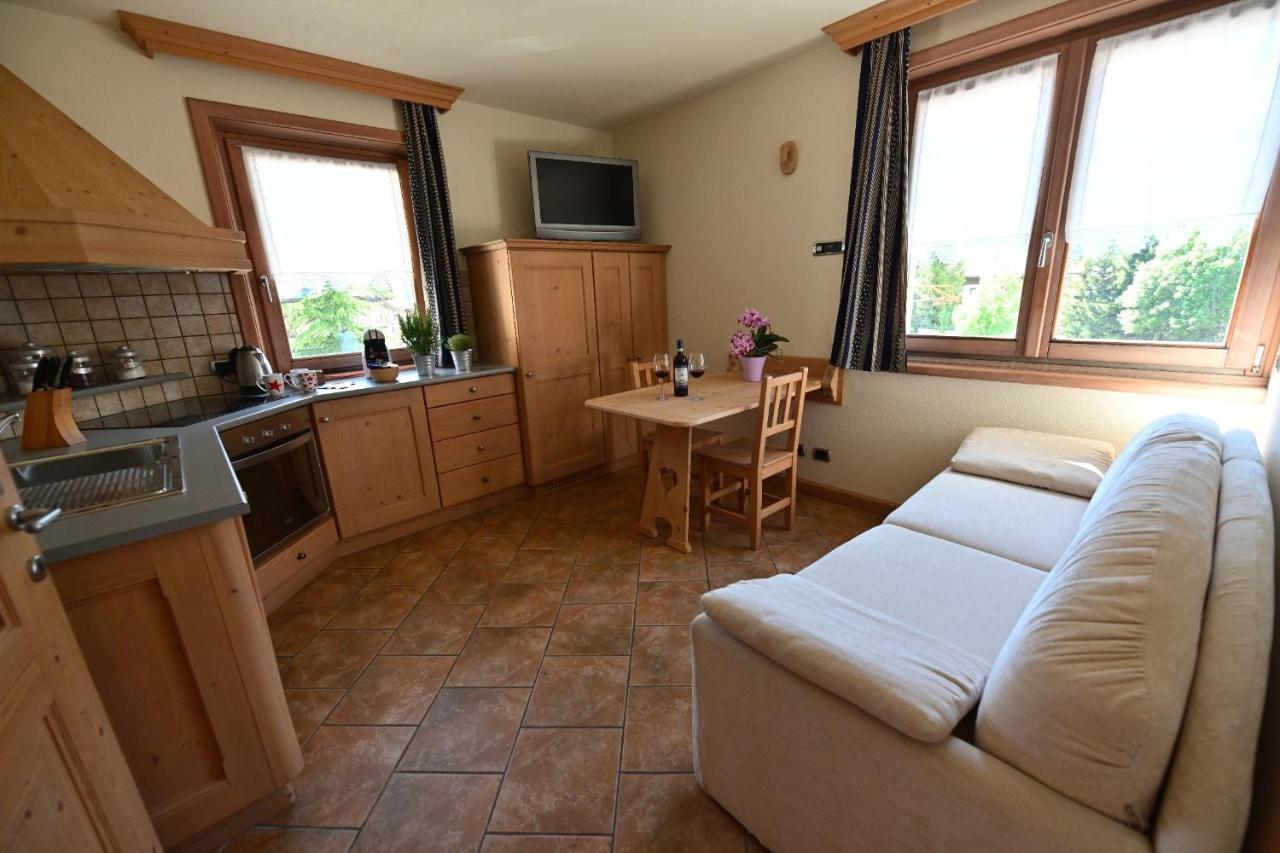 Casa Caste Villa Bormio Eksteriør billede