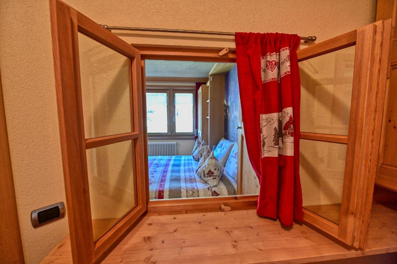 Casa Caste Villa Bormio Eksteriør billede