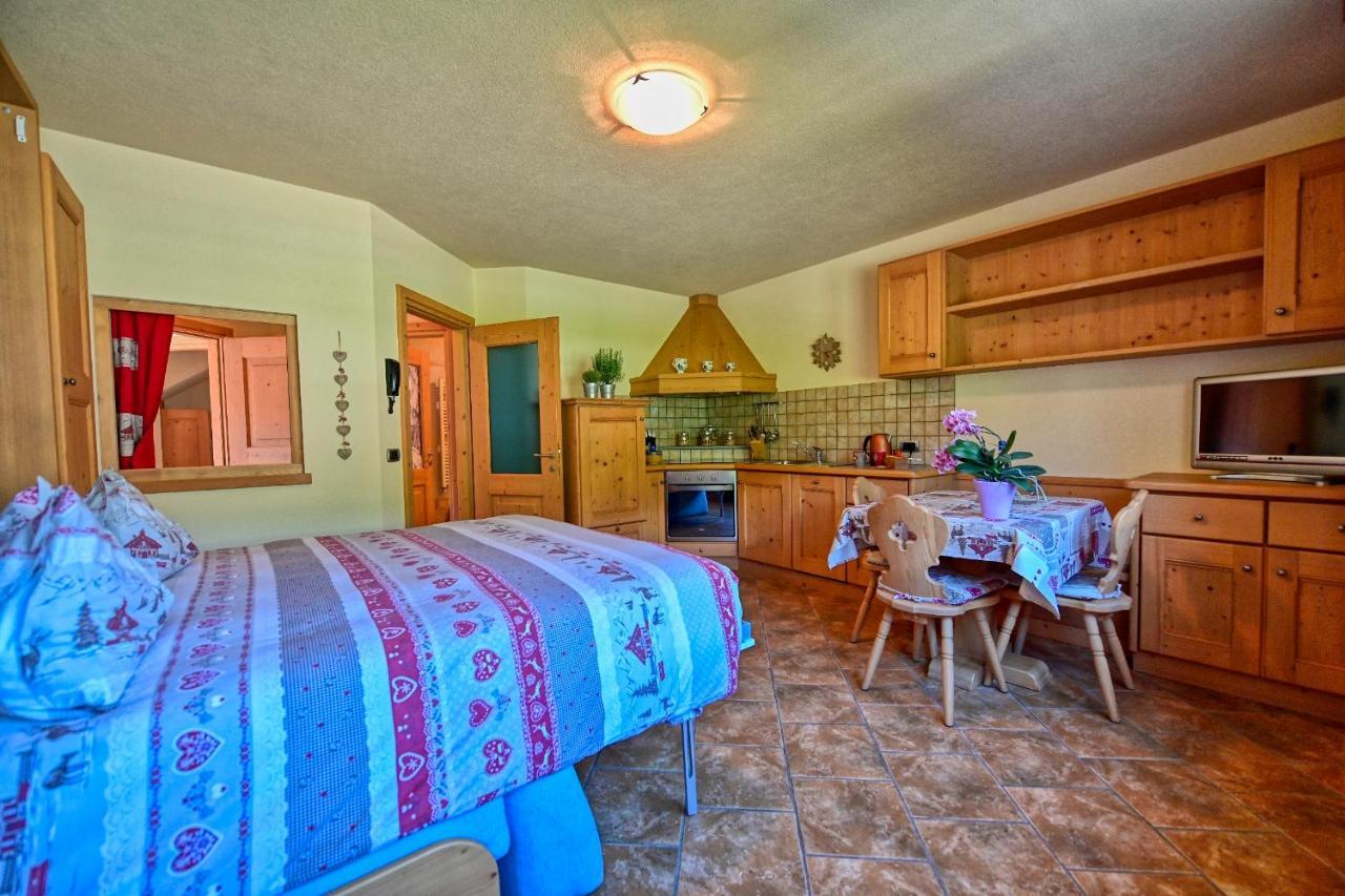 Casa Caste Villa Bormio Eksteriør billede
