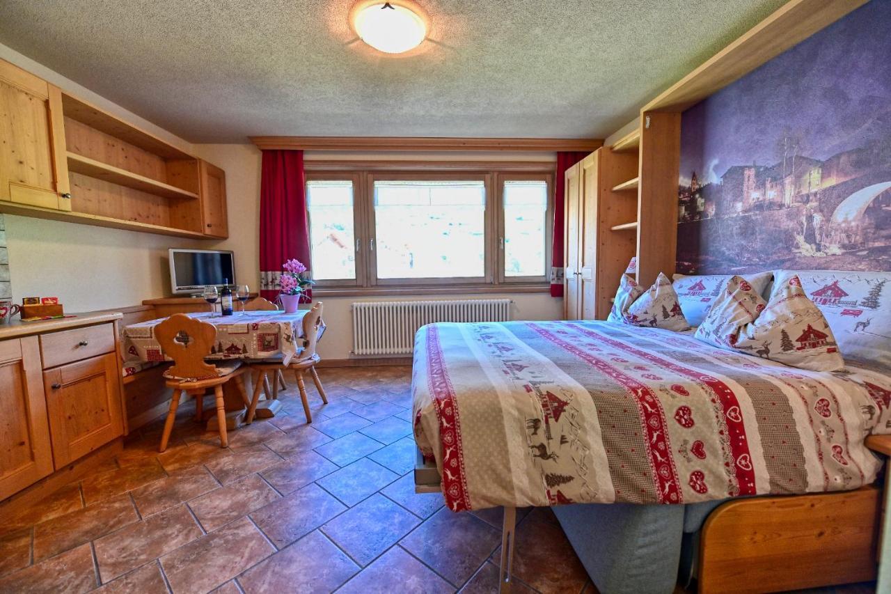Casa Caste Villa Bormio Eksteriør billede